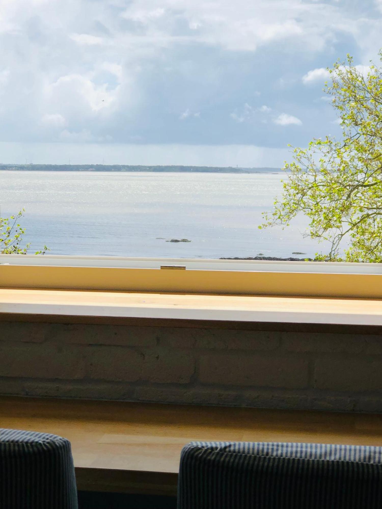 Face A La Mer, Bel Appartement Saint-Nazaire  Eksteriør bilde